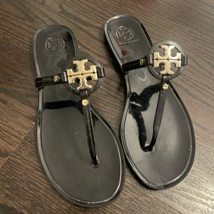 Tory Burch MINI MILLER JELLY THONG SANDAL